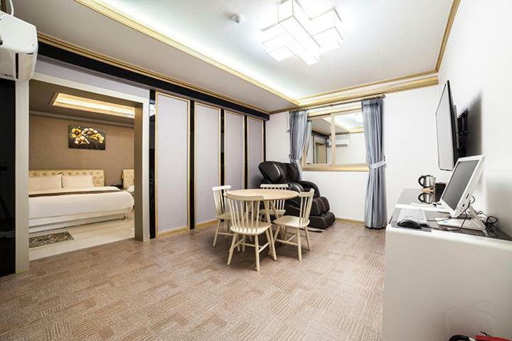 Venture Hotel Gwangju Metropolitan City Ngoại thất bức ảnh